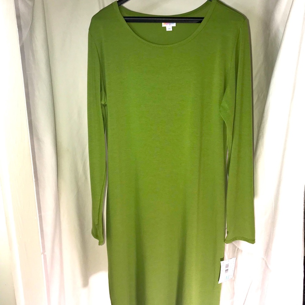 LuLaRoe Debbie Dress